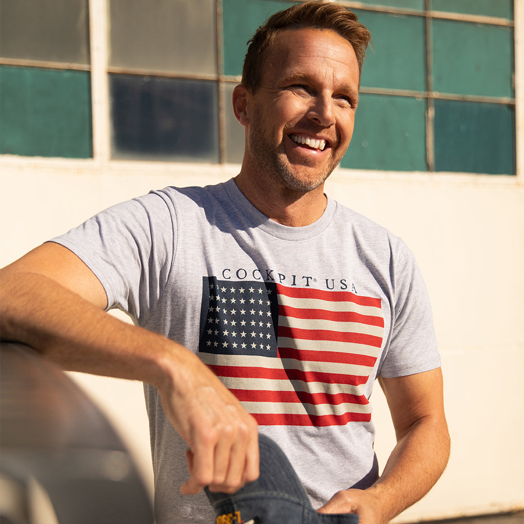Short-Sleeve American Flag T-Shirt Men's Cockpit USA