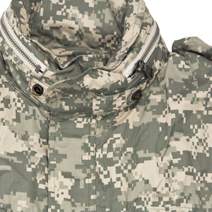 Sabre Ultralight Field Jacket in digital camo detail