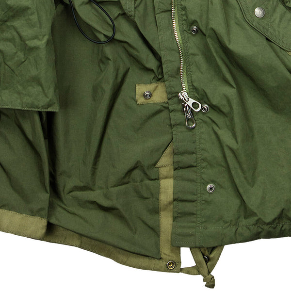 WAVES Fishtail Anorak